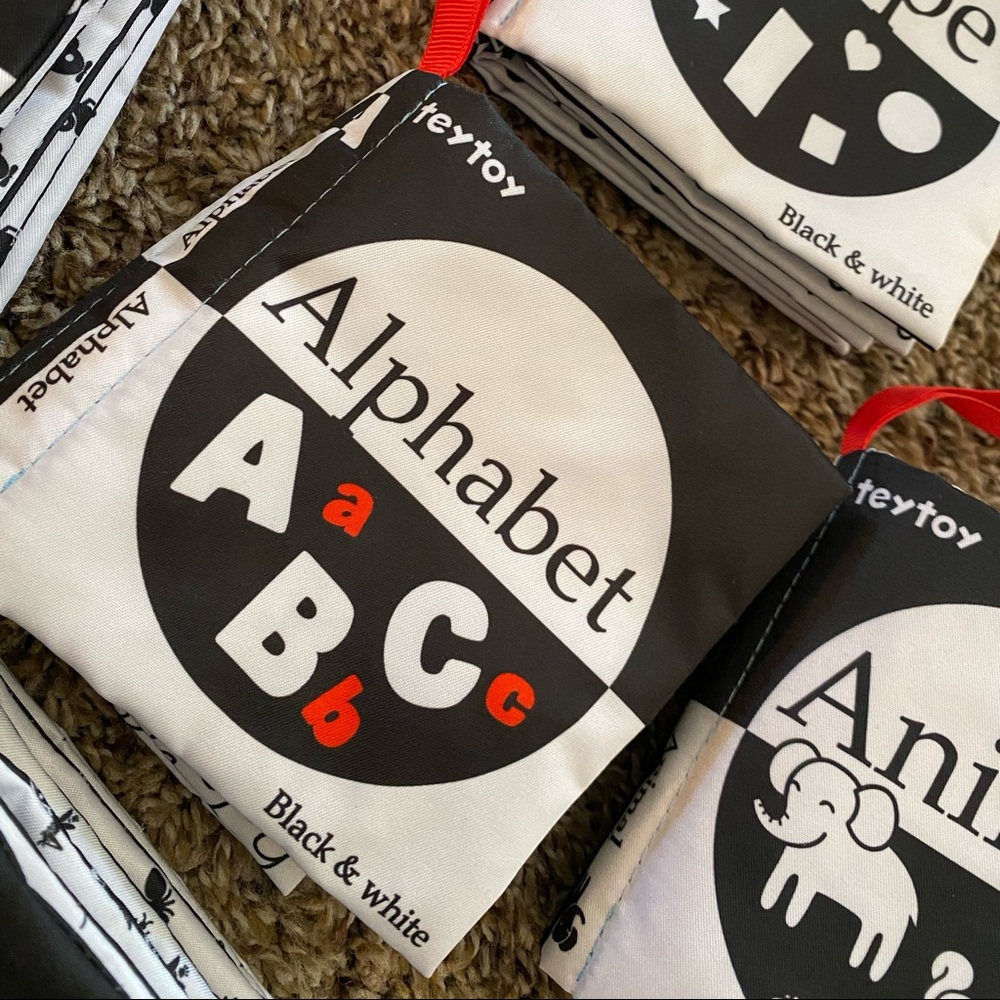 5 high contrast educational soft books